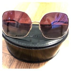 Marc By Marc Jacobs- MMJ 098/s